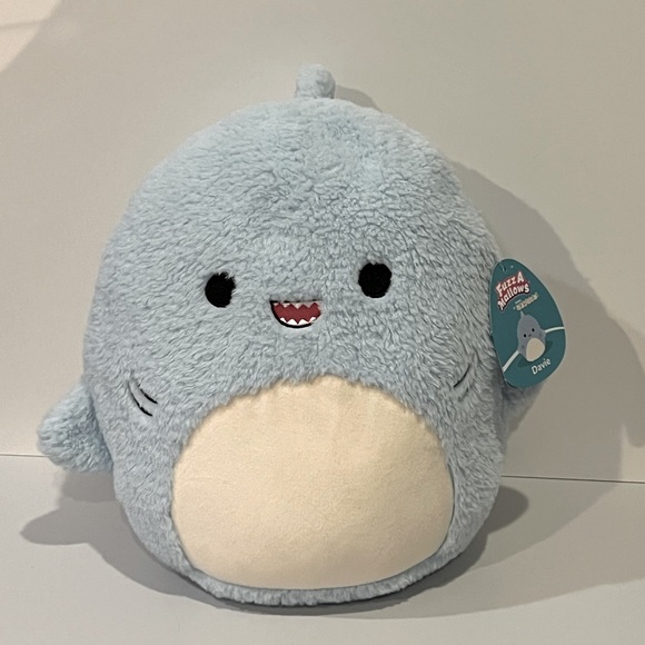 Squishmallows Toys Nwt Davie The Shark Squishmallow Fuzzamallow